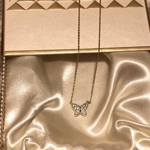 Brand new Kendra Scott necklace